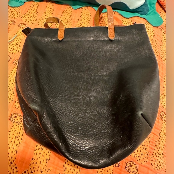 Madewell zip top medium transport tote - black and brown leather - Picture 9 of 13